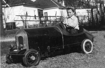 W5PDW John's Racecar as a boy around 1948. Said he terrorized the neighborhood with it. 